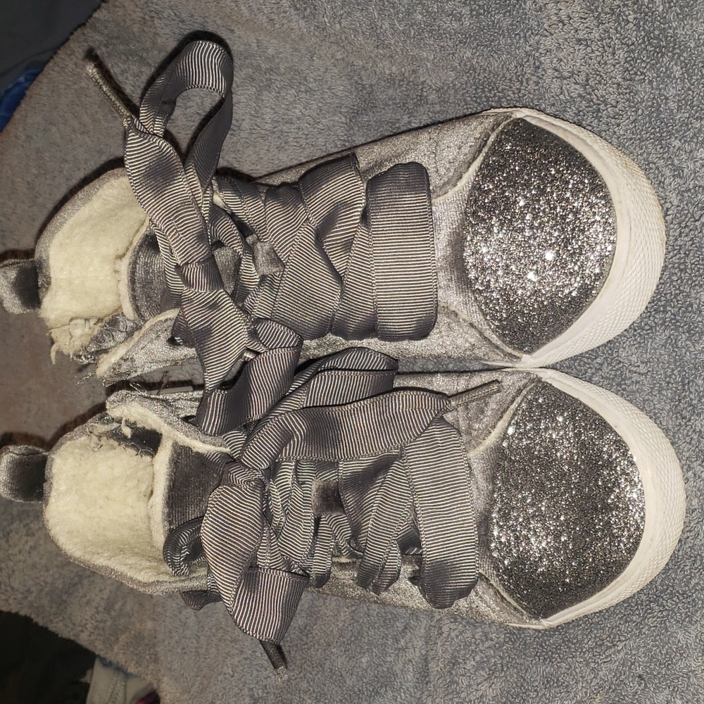 Cat Jack High Top Velvet Sneakers